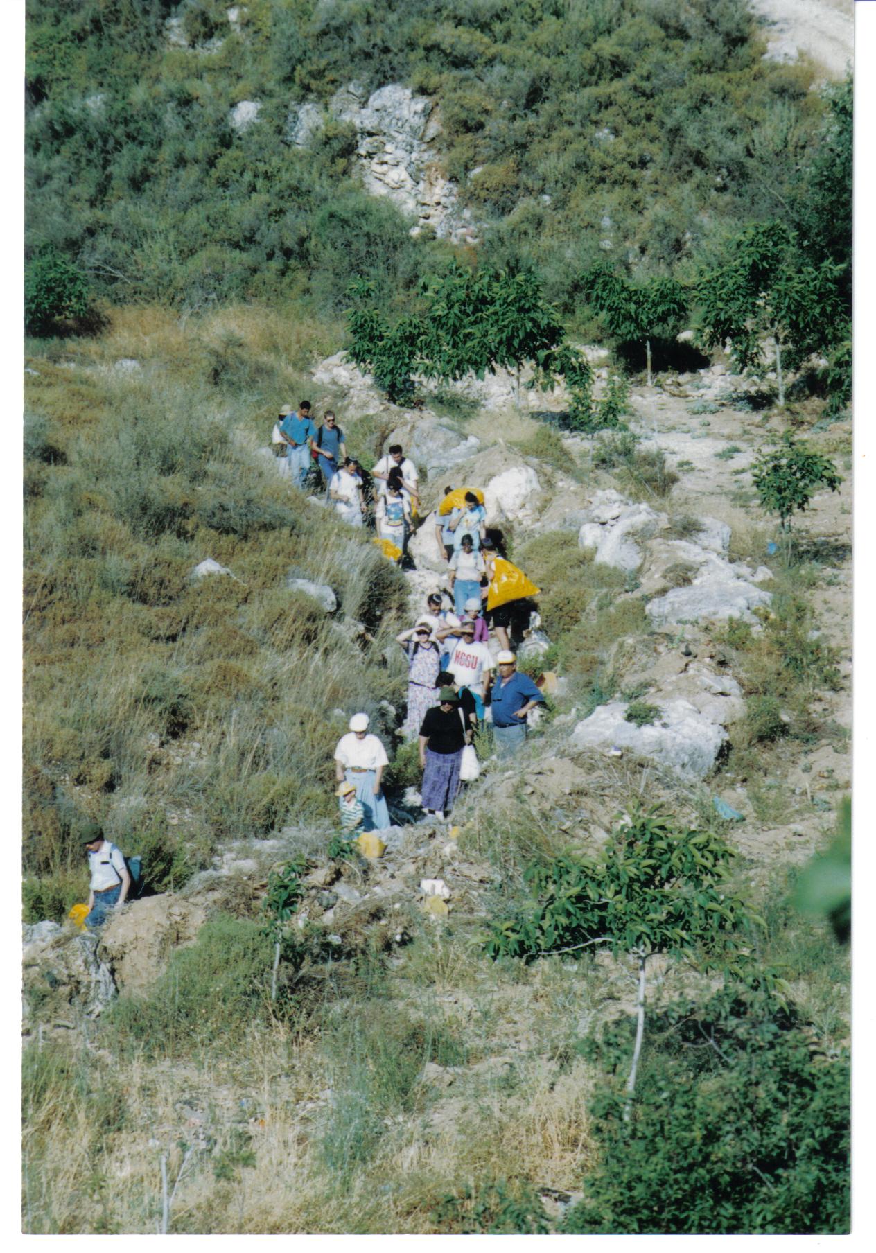 213aae9f-%D7%A2%D7%99%D7%9F%20%D7%A0%D7%98%D7%A3%20%D7%95%D7%94%D7%A8%20%D7%94%D7%A8%D7%95%D7%97%20003