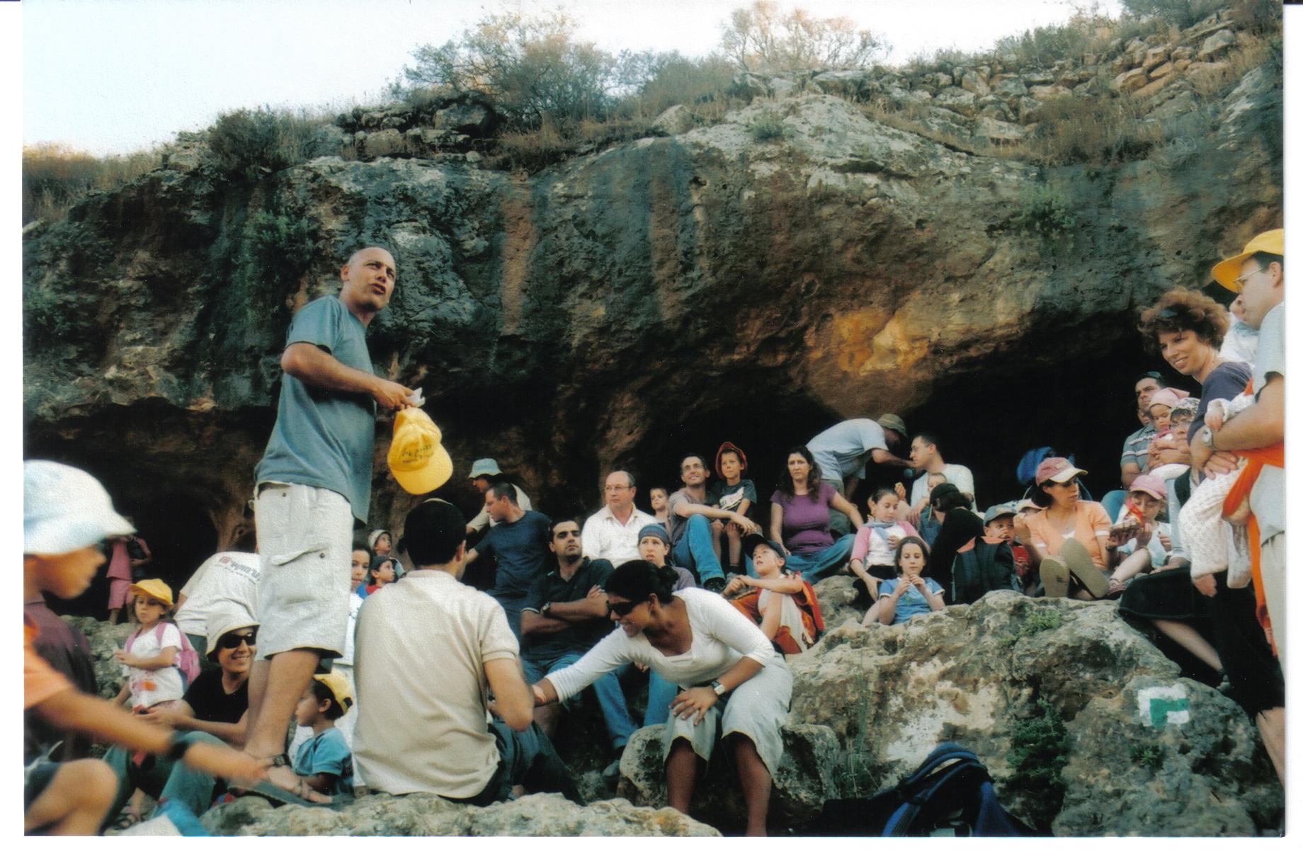 62c94125-%D7%A0%D7%97%D7%9C%20%D7%97%D7%9C%D7%99%D7%9C%D7%99%D7%9D%20%D7%9E%D7%9E%D7%91%D7%A9%D7%A8%D7%AA%20%D7%9C%D7%A2%D7%99%D7%A0%D7%95%D7%AA%20%D7%AA%D7%9C%D7%9D%20009