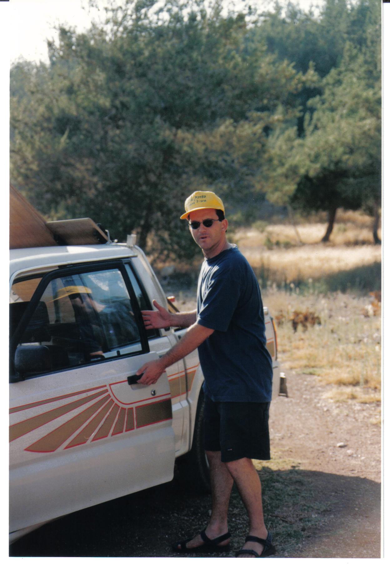 8f696e57-%D7%99%D7%A2%D7%A8%20%D7%91%D7%9F%20%D7%A9%D7%9E%D7%9F%20011