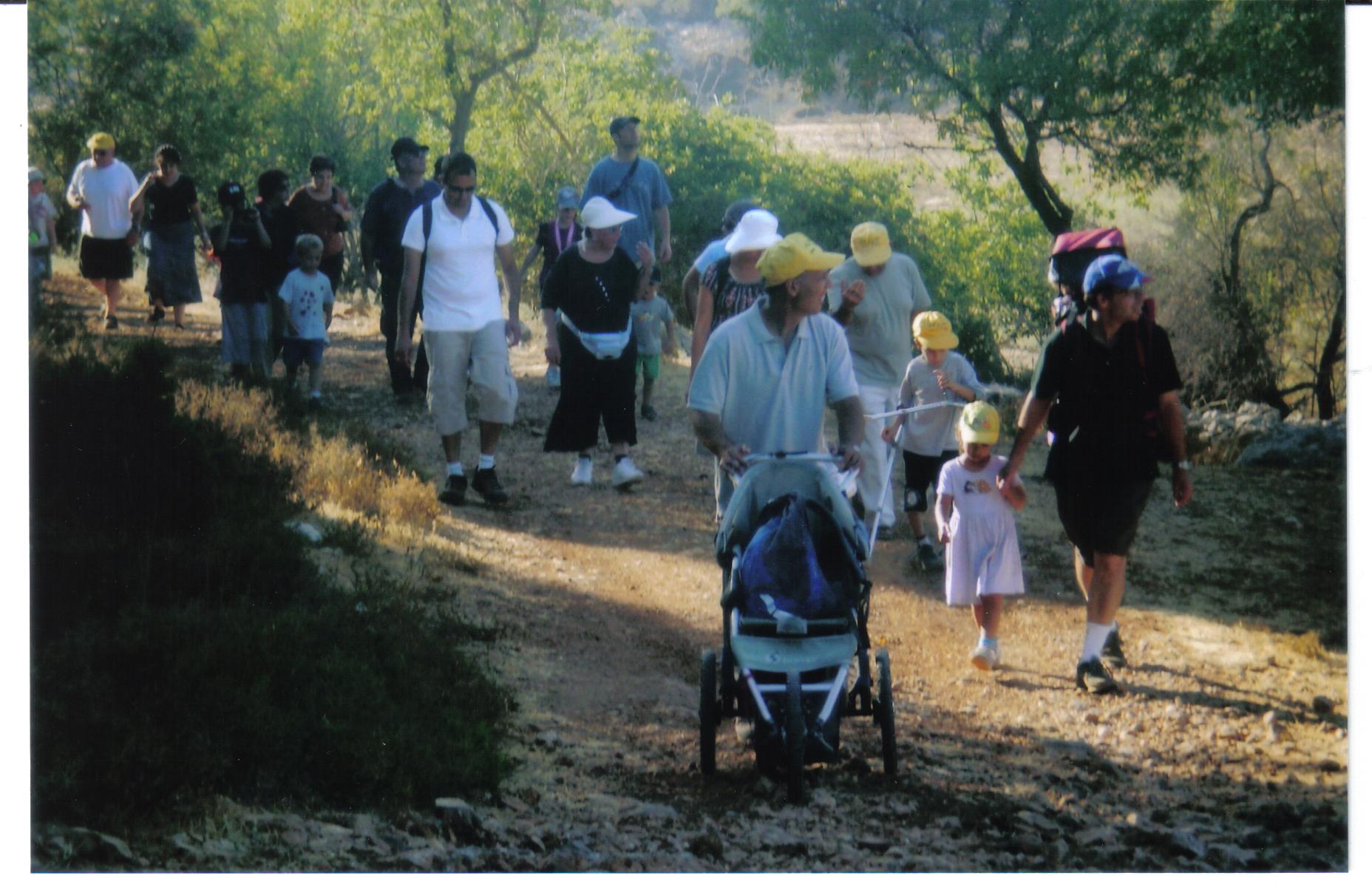 b75c2570-%D7%9E%D7%A2%D7%99%D7%9F%20%D7%9E%D7%A0%D7%94%D7%A8%20%D7%9C%D7%A2%D7%99%D7%9F%20%D7%A7%D7%95%D7%91%D7%9919