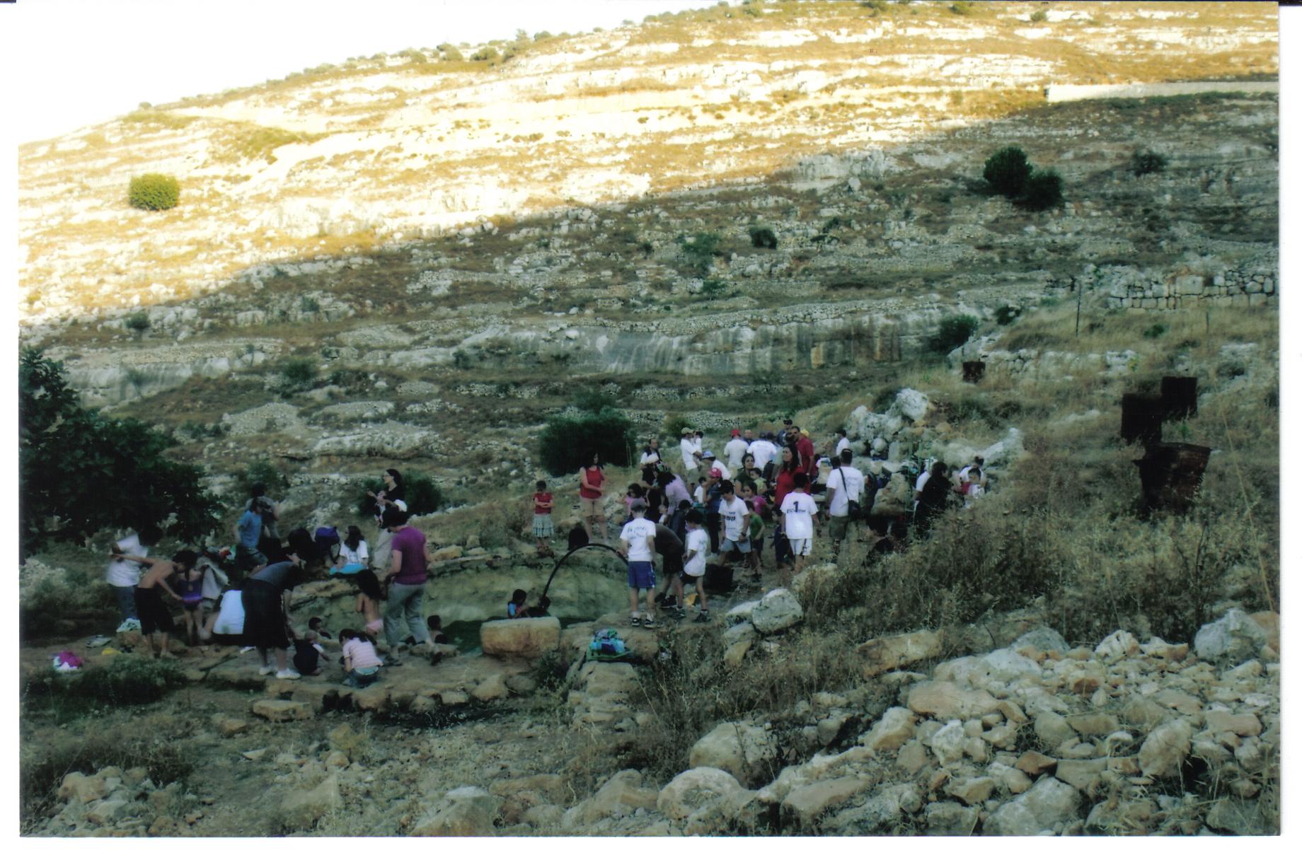 b92f26bd-%D7%A2%D7%99%D7%9F%20%D7%93%D7%91%D7%99%D7%A8%20011