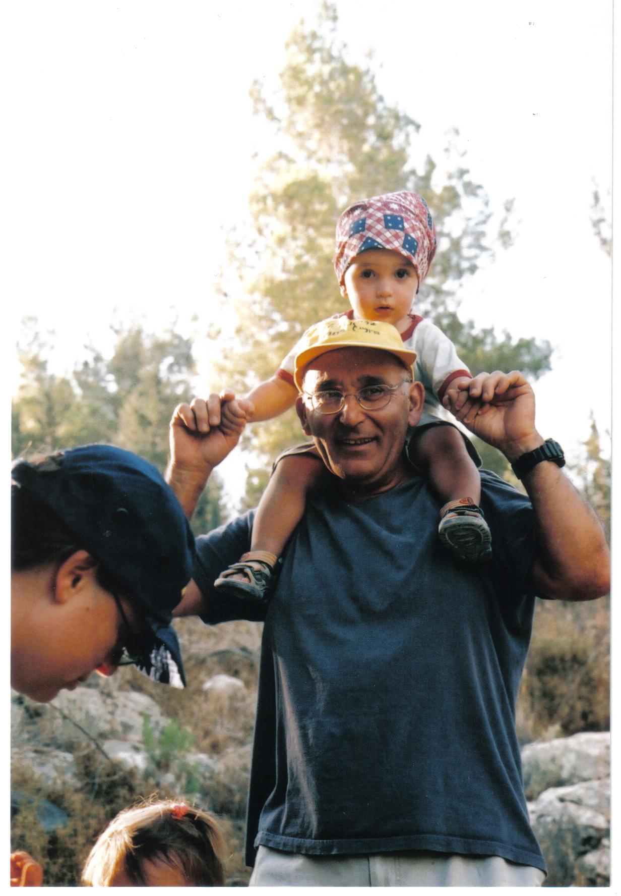 d6158c01-%D7%A2%D7%99%D7%9F%20%D7%9C%D7%91%D7%9F%20003