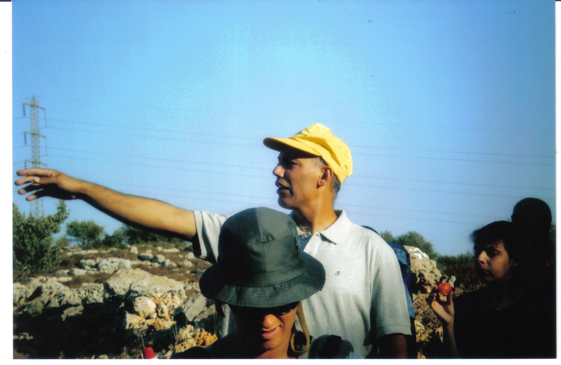 f48b5d57-%D7%9E%D7%A2%D7%99%D7%9F%20%D7%9E%D7%A0%D7%94%D7%A8%20%D7%9C%D7%A2%D7%99%D7%9F%20%D7%A7%D7%95%D7%91%D7%996