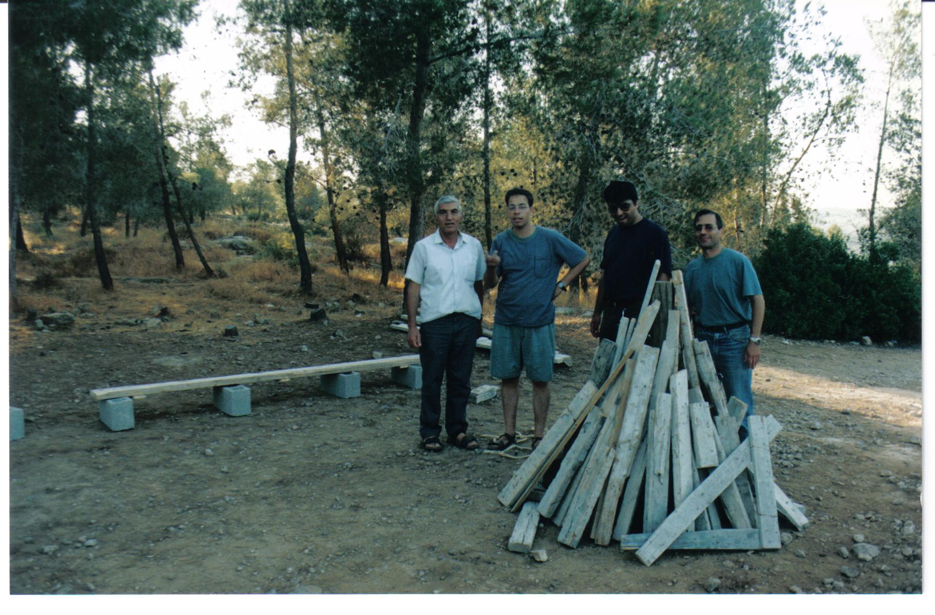 f50ae7b7-%D7%A2%D7%99%D7%9F%20%D7%9E%D7%98%D7%A2%20%D7%97%D7%99%D7%A8%D7%91%D7%AA%20%D7%97%D7%A0%D7%95%D7%AA%20008